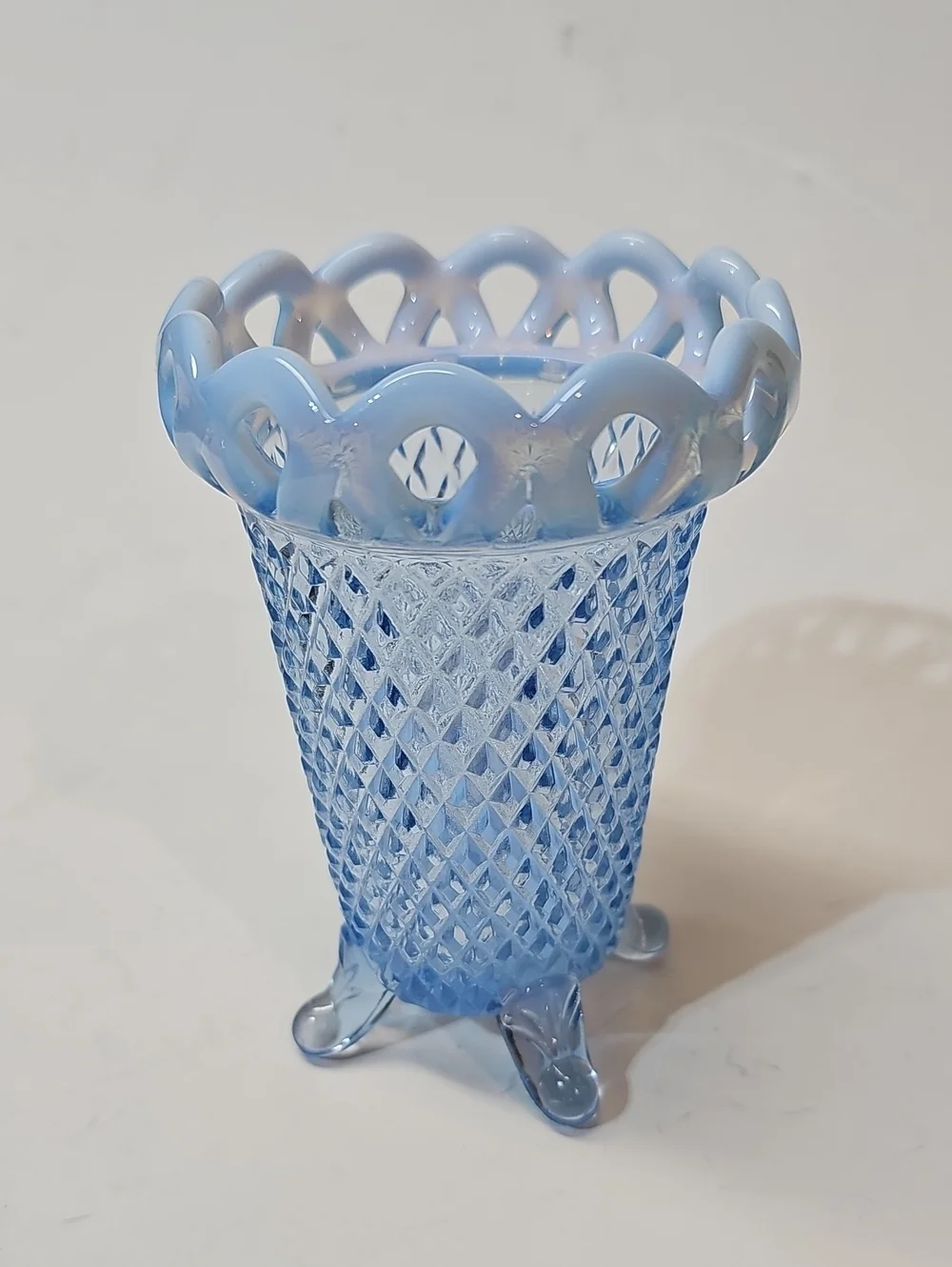Vintage Imperial Glass Light Blue Opalescent Decorative 4-toed Flower Bud Vase